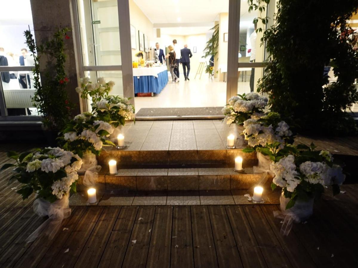 Hotel Europa Giżycko Extérieur photo