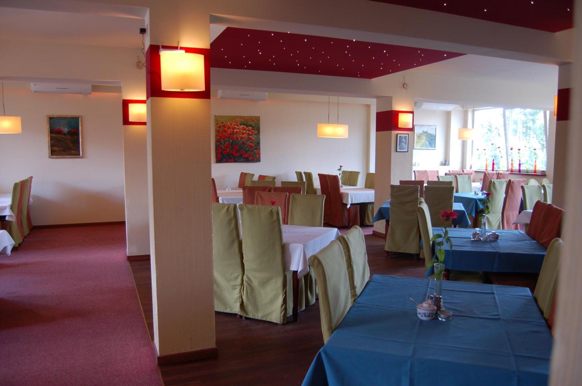 Hotel Europa Giżycko Extérieur photo