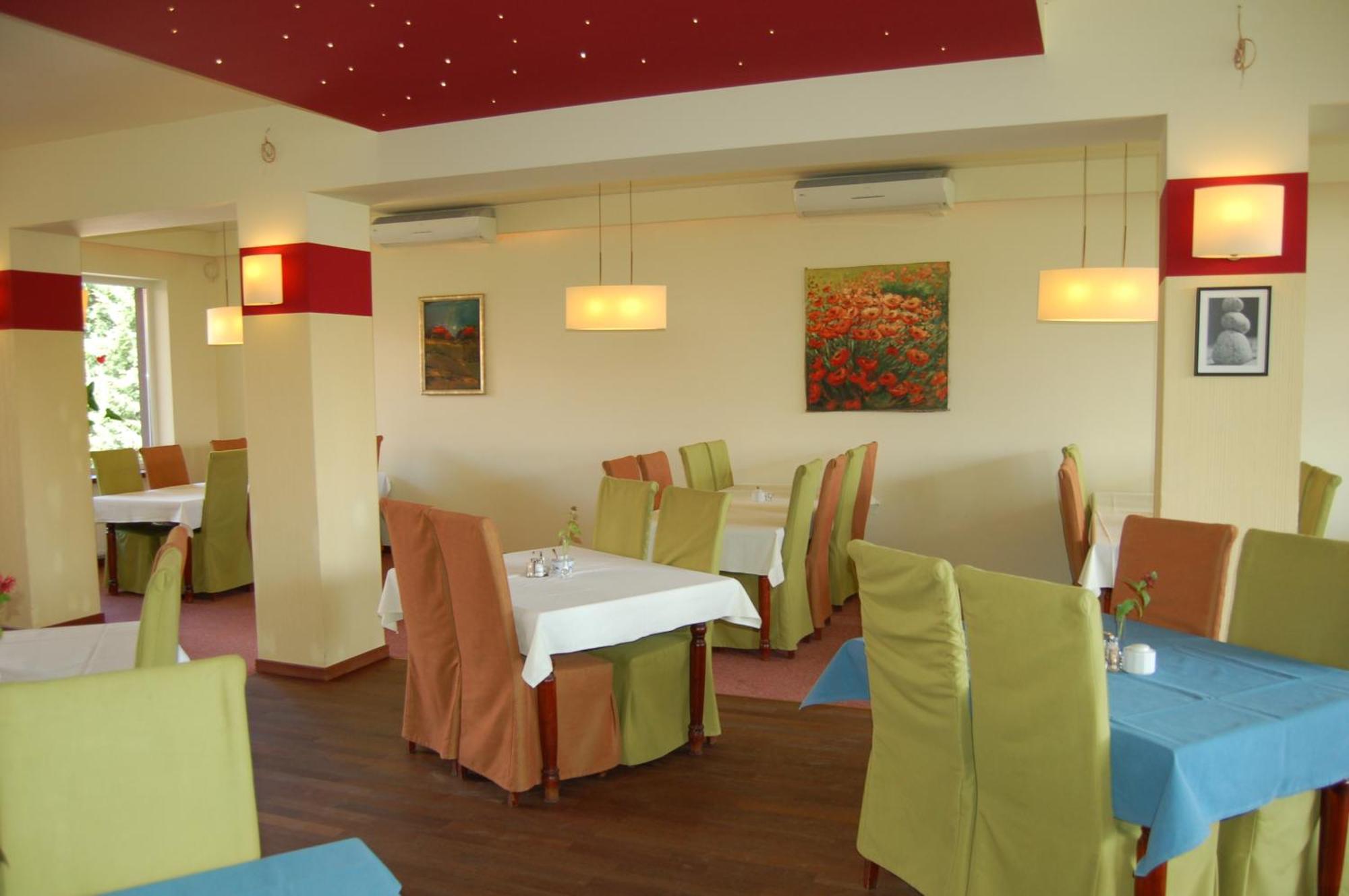 Hotel Europa Giżycko Extérieur photo