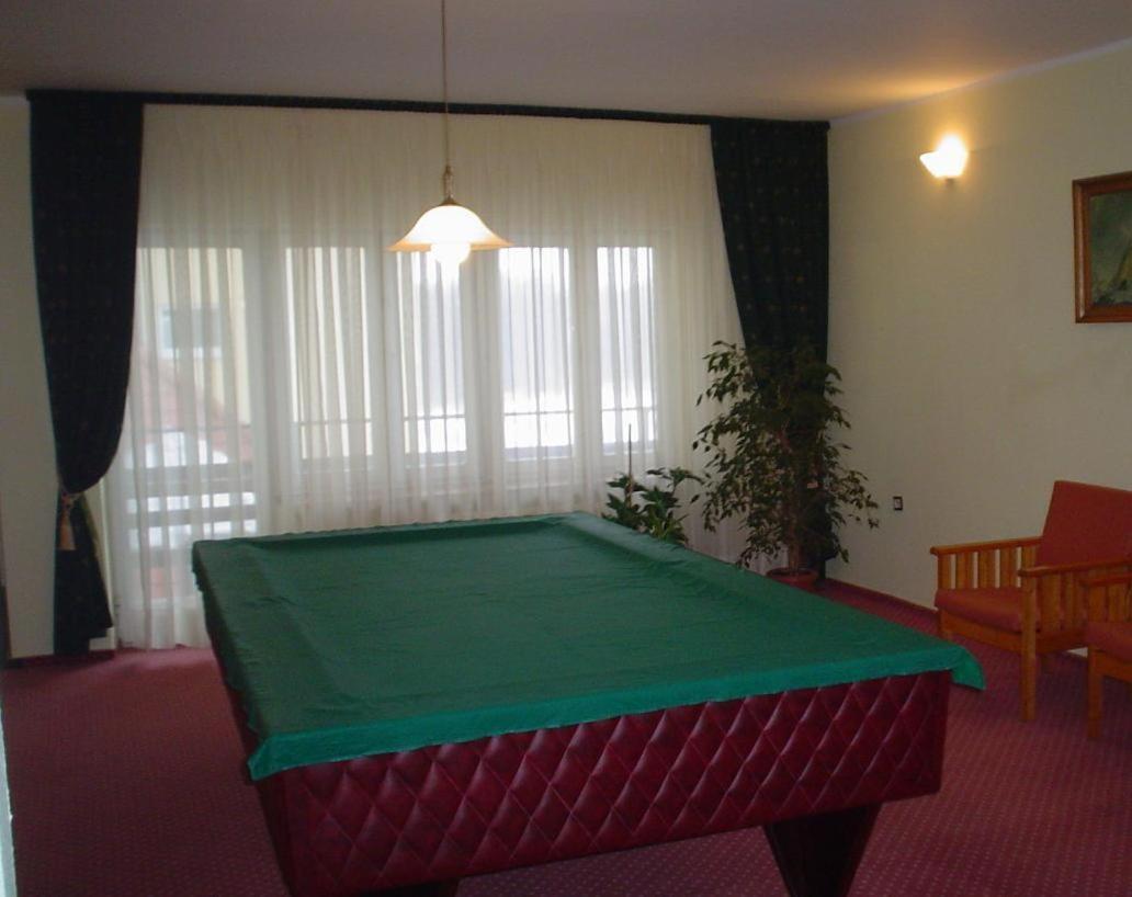 Hotel Europa Giżycko Extérieur photo